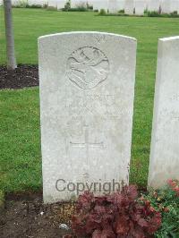 Etaples Military Cemetery - Granger, Charles E.